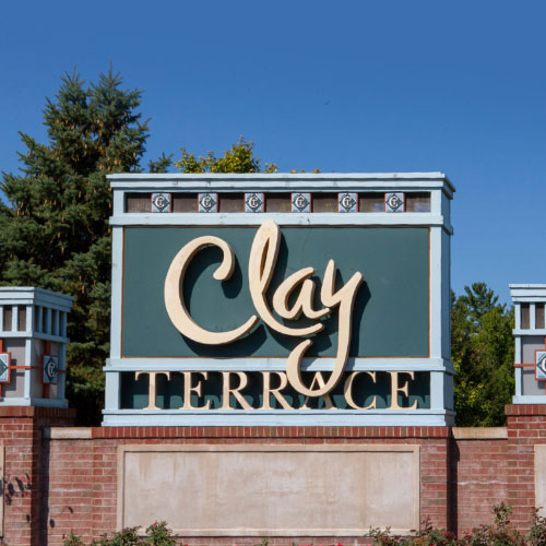 Attractions-ClayTerrace-22a